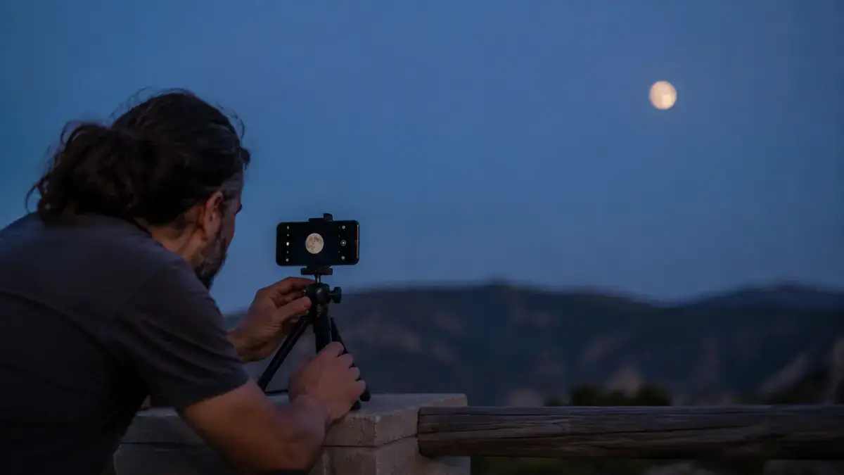 Cómo tomar fotos de la Luna con el celular